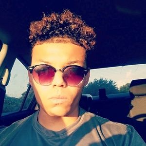 Meet your Posher, Tyrell